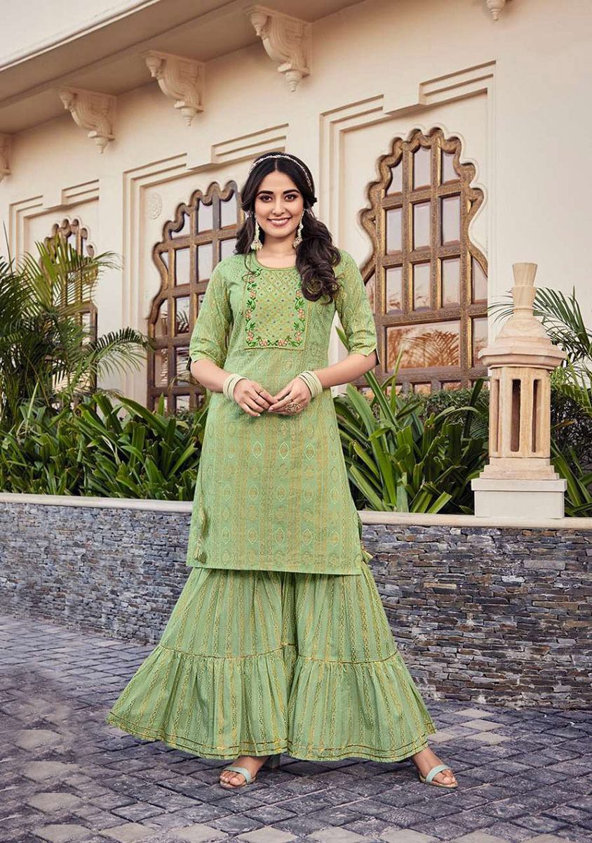 4xl party sales wear kurtis