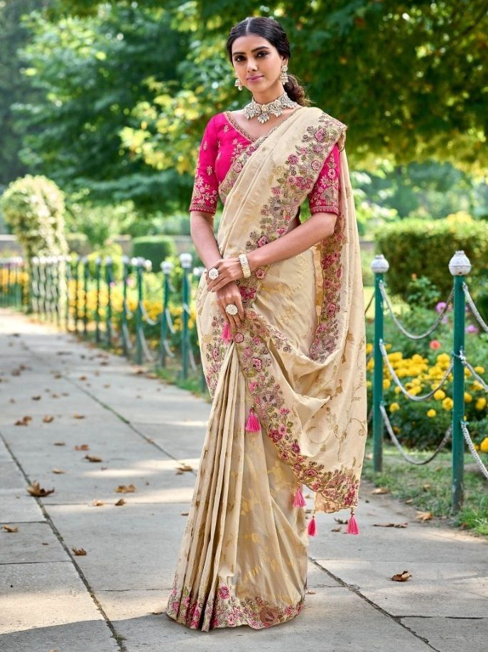 Bollywood Trends - $189.99 DESIGNER INDIAN SILK SAREE BT-SR-993081804