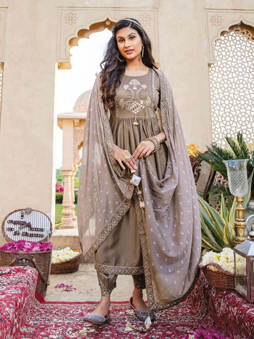 salwar kameez
