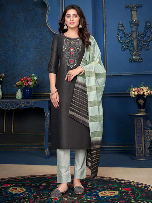 salwar kameez
