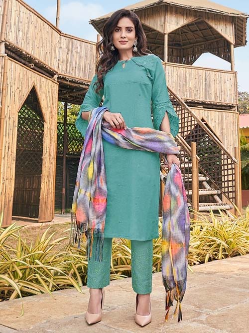 salwar kameez